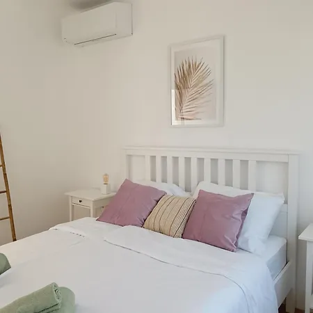 Apartament Daisy Vantacici