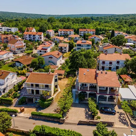 Daisy Διαμέρισμα *